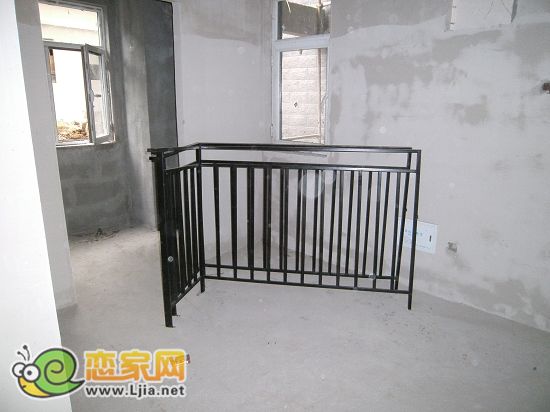 趙都新城尚和園2號樓戶型：廚房與餐廳相連