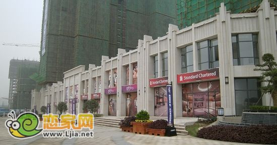 美的城1#3#沿街商鋪實景
