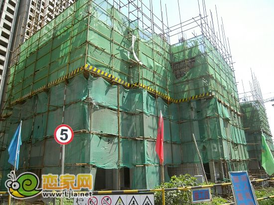 阿爾卡迪亞藍(lán)天城10#出地面4層