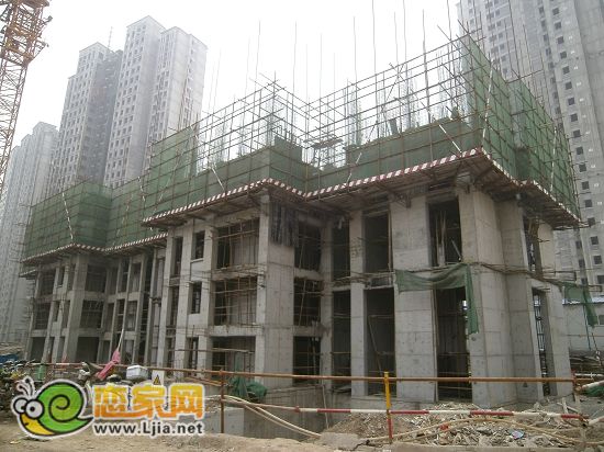 阿爾卡迪亞藍(lán)天城15# 出地面4層