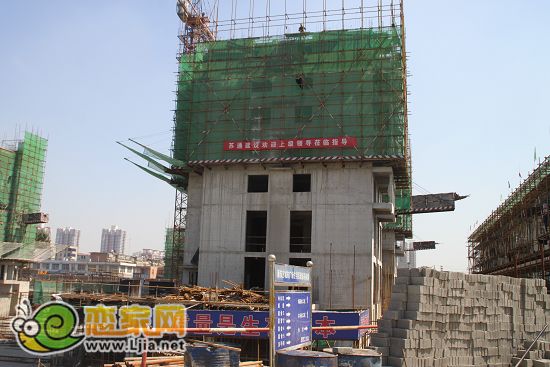 天悅名苑住宅2#工程進(jìn)度：出地面7層