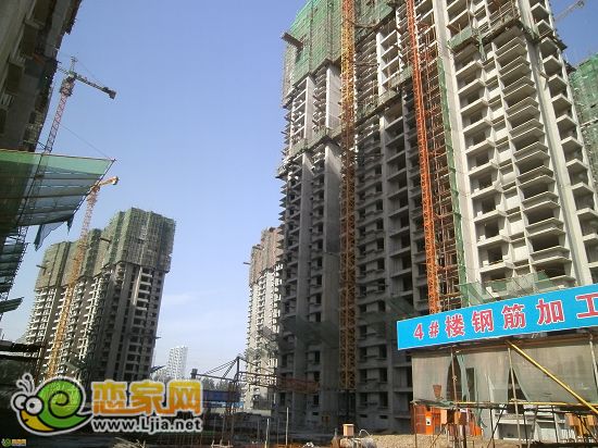 頤景藍(lán)灣工程進(jìn)度