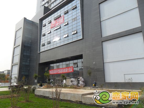 邯臺大廈綠化工程實景進展圖