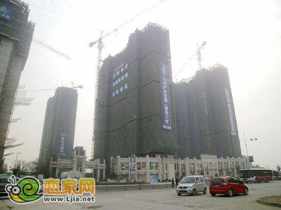 美的城1#3#4#已全部封頂