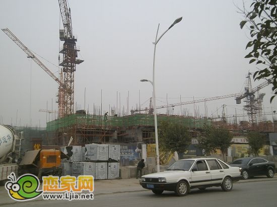 上都名苑工程進(jìn)度：出地面2層