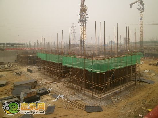 現(xiàn)代海棠灣4#樓工程進(jìn)度