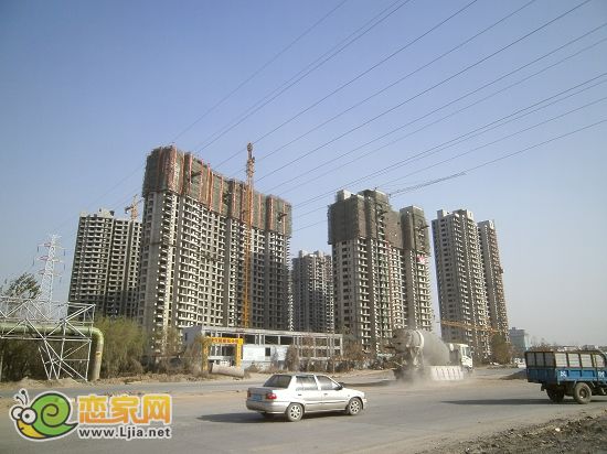 頤景藍灣工程進度