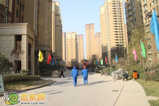 阿爾卡迪亞·碧水灣二批業(yè)主提前交房