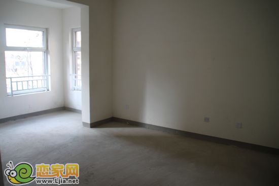 阿爾卡迪亞碧水灣113㎡主臥
