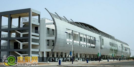河北工程大學(xué)體育場(chǎng)
