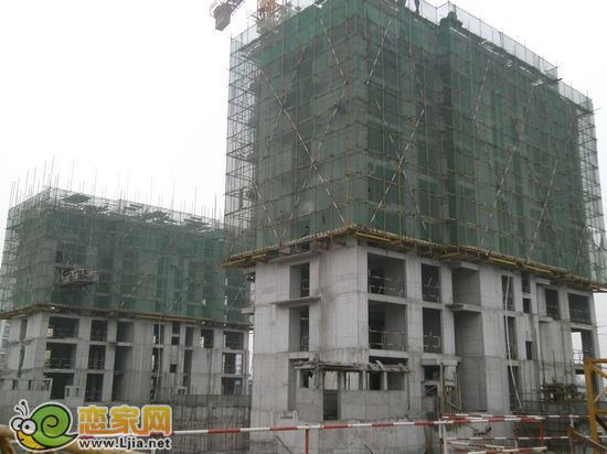 現(xiàn)代海棠灣1、2#樓工程進度