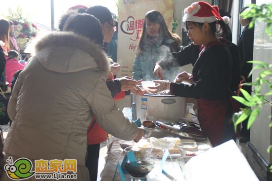 品嘗養(yǎng)生粥