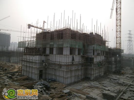 現(xiàn)代海棠灣5#樓工程進度