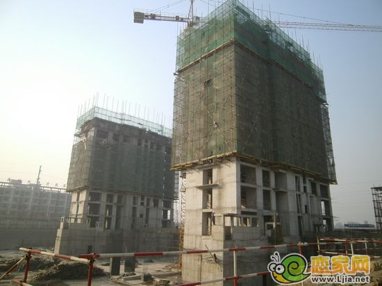 現(xiàn)代海棠灣1、2#樓年底即可封頂