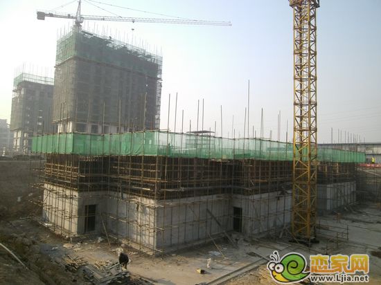 現(xiàn)代海棠灣3#樓出地面
