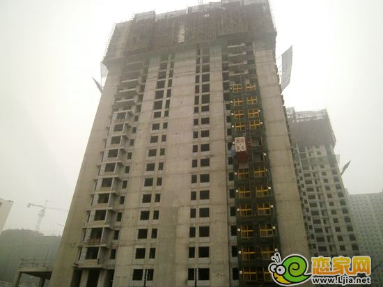 萬浩儷城8#樓工程進度