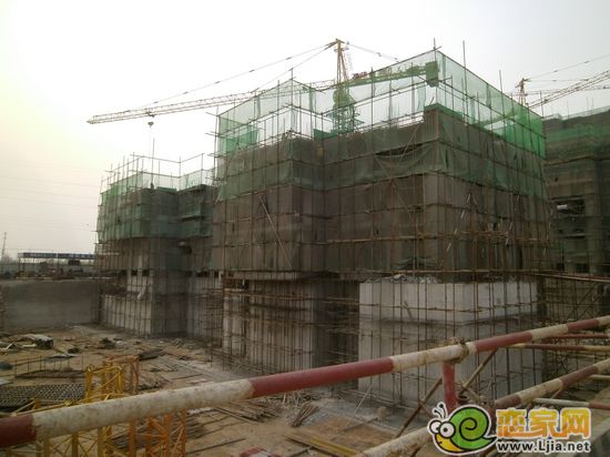 現(xiàn)代海棠灣4#樓工程進(jìn)度