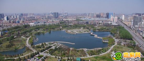 龍湖公園