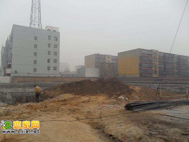 華祥大廈B座施工現(xiàn)場(chǎng)（2012.2.14）