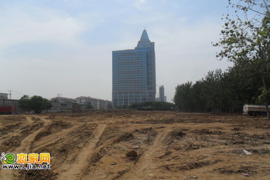 環(huán)球中心項(xiàng)目工地（2012.05.25）