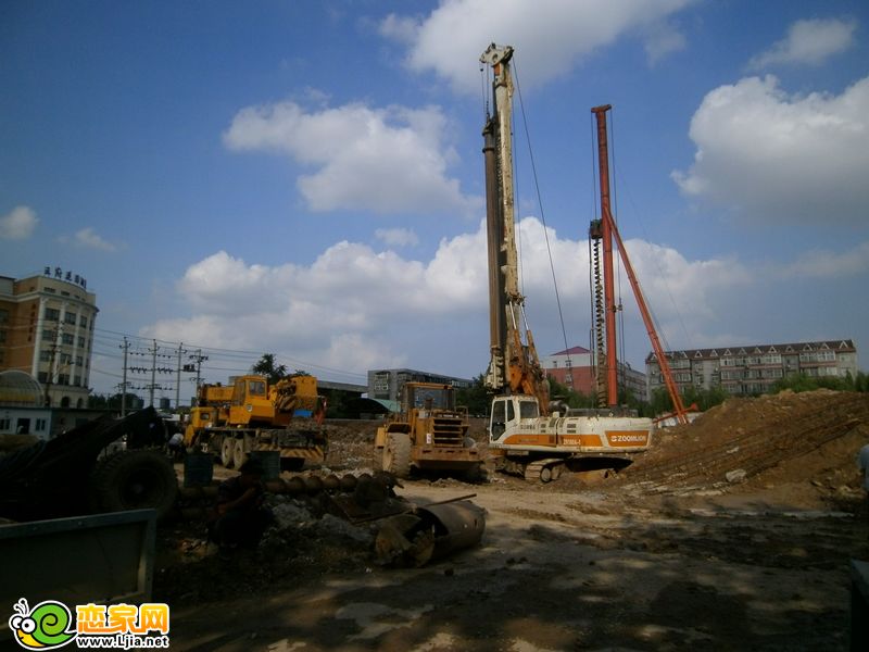 濱河世紀(jì)大廈施工進(jìn)度（2012.08.02）