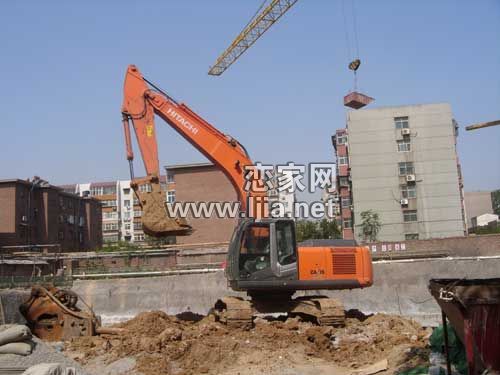峰尚國(guó)際施工現(xiàn)場(chǎng)（2009.06.30）