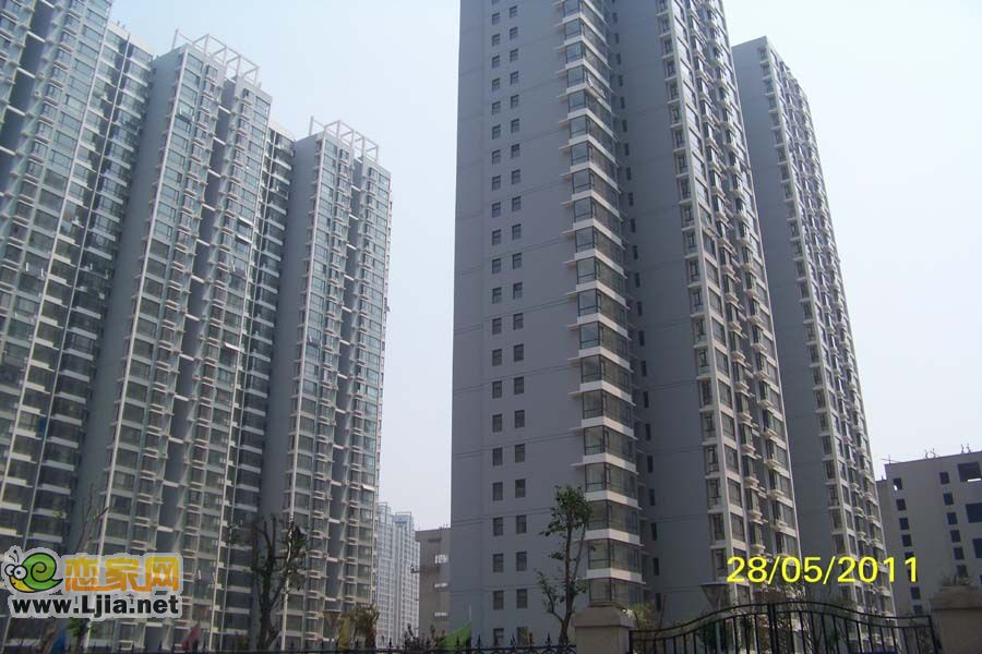 萬浩楓景小區(qū)樓體實拍