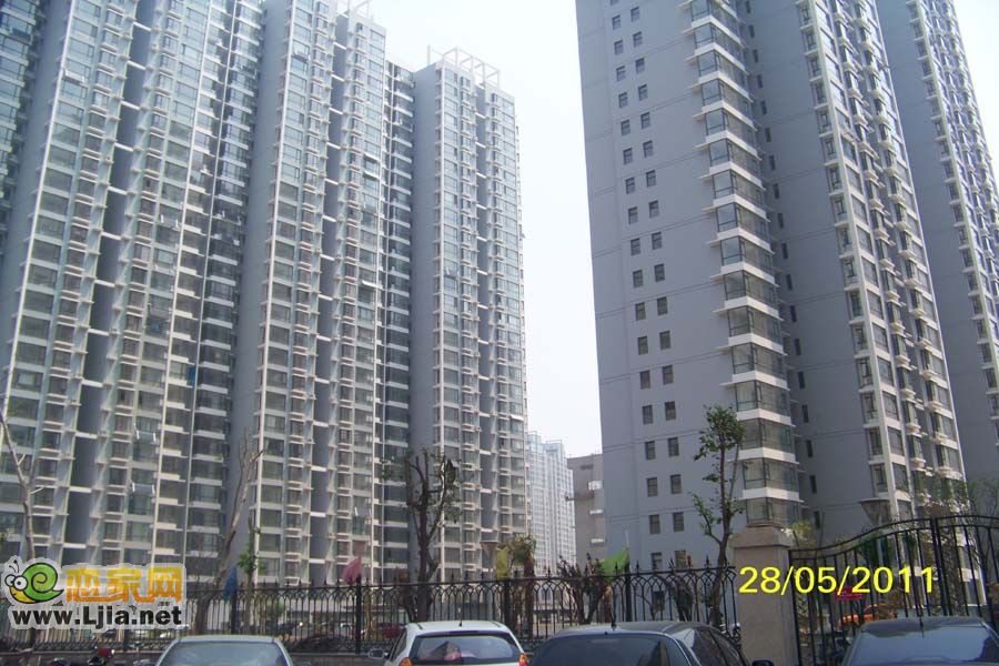 萬浩楓景小區(qū)樓體實拍
