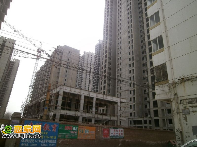 力天鳳凰城工地實(shí)景（2013.03.13）