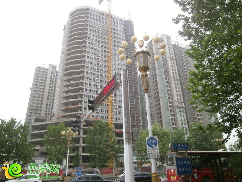 卓昱大廈工程進度（2013.05.29）