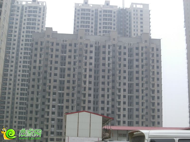 力天鳳凰城工地實(shí)景（2013.06.19）