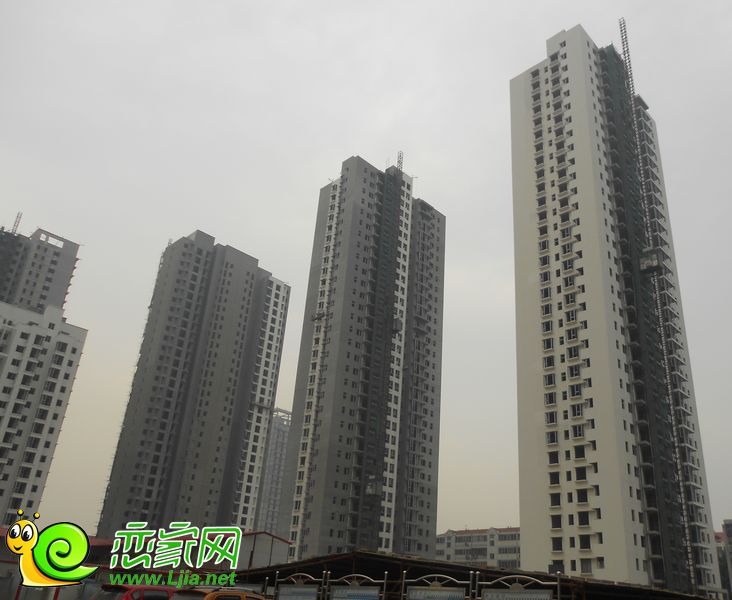 力天鳳凰城工地實(shí)景（2013.07.30）