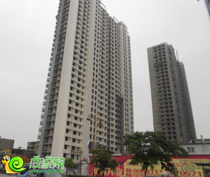 卓昱大廈工程進度（2013.08.12）