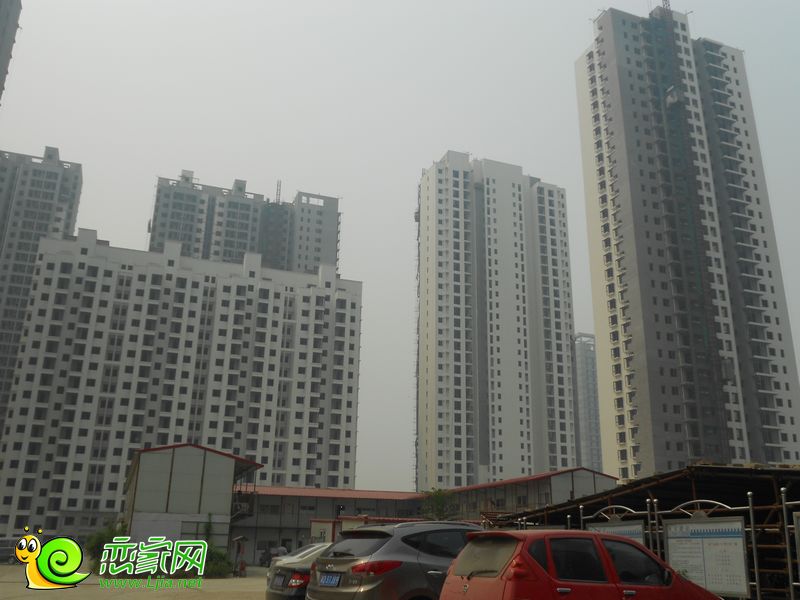 力天鳳凰城工地實(shí)景（2013.08.24）