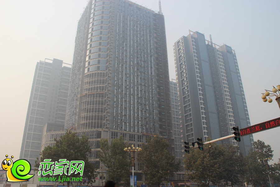 卓昱大廈工程進度（2013.10.07）