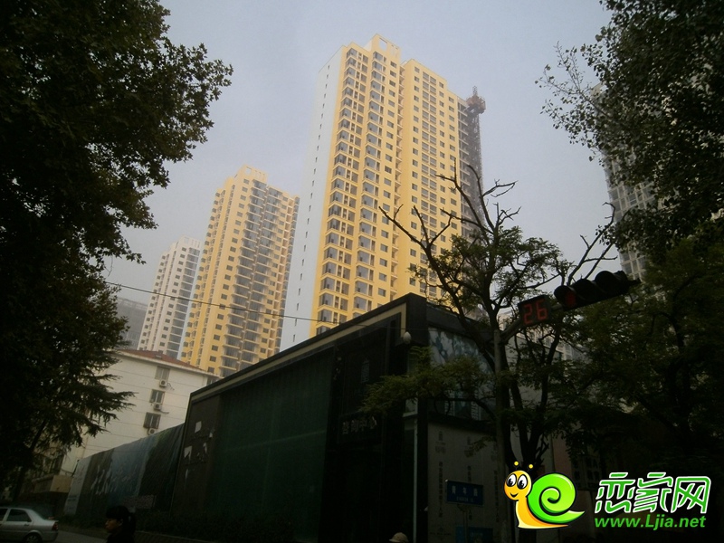 力天鳳凰城工地實(shí)景（2013.10.29）