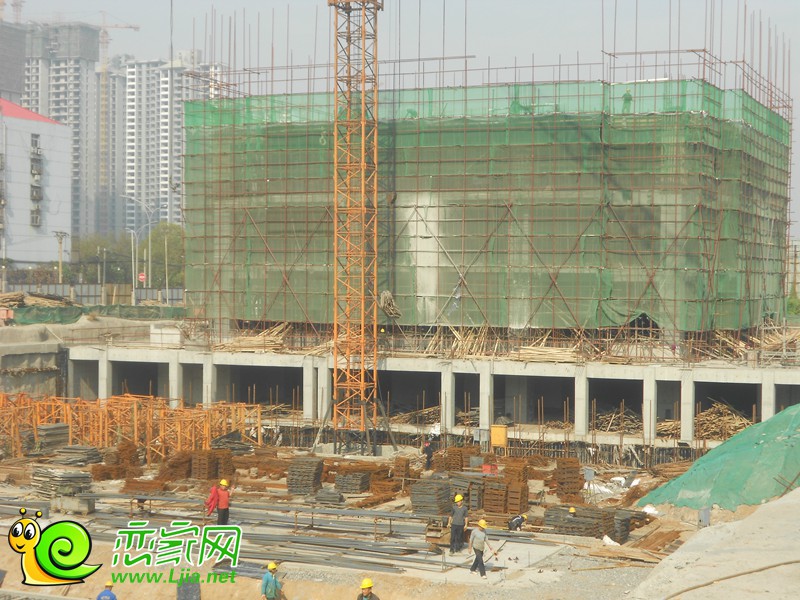 錦玉華庭二期寫字樓實(shí)景（2013.11.04）