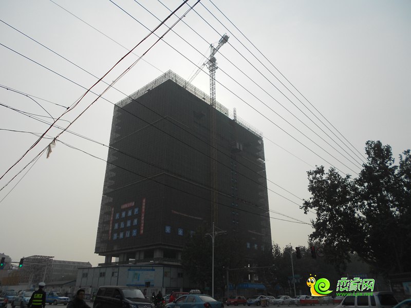 濱河世紀(jì)大廈工程進(jìn)度實(shí)景圖（2013.10.30）