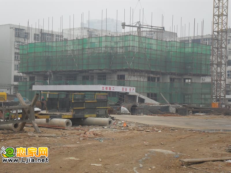 力天鳳凰城施工現(xiàn)場（2011.9.28）