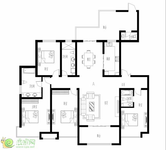 建筑面積：236.12㎡  四室兩廳三衛(wèi)