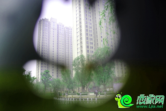 透過游戲通關(guān)小印花拍出來(lái)的園林實(shí)景