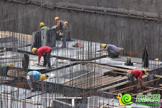 現(xiàn)代滏陽原著施工現(xiàn)場（2014.5.15）