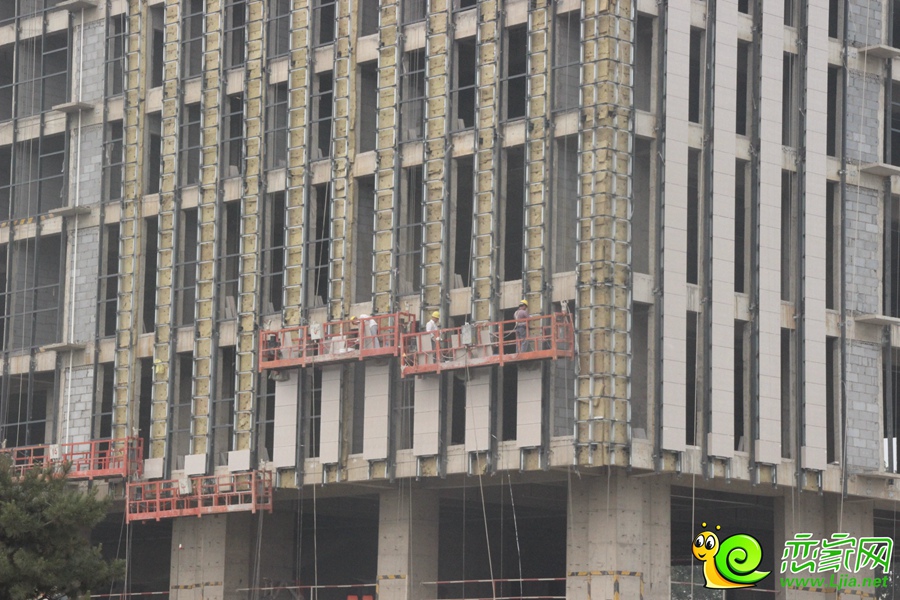 濱河世紀(jì)大廈實(shí)景圖（2014.06.18）