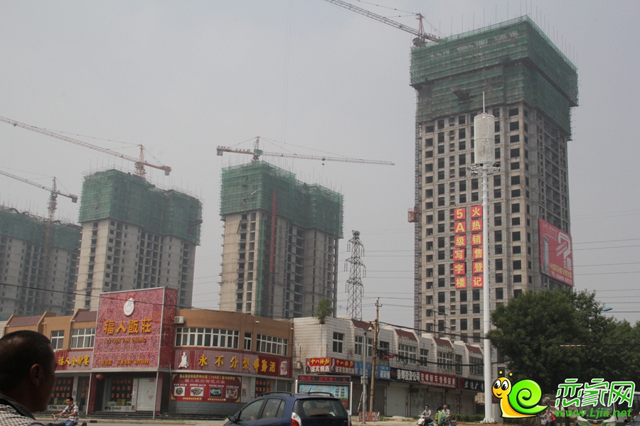 錦玉華庭二期實(shí)景圖（2014.07.03）