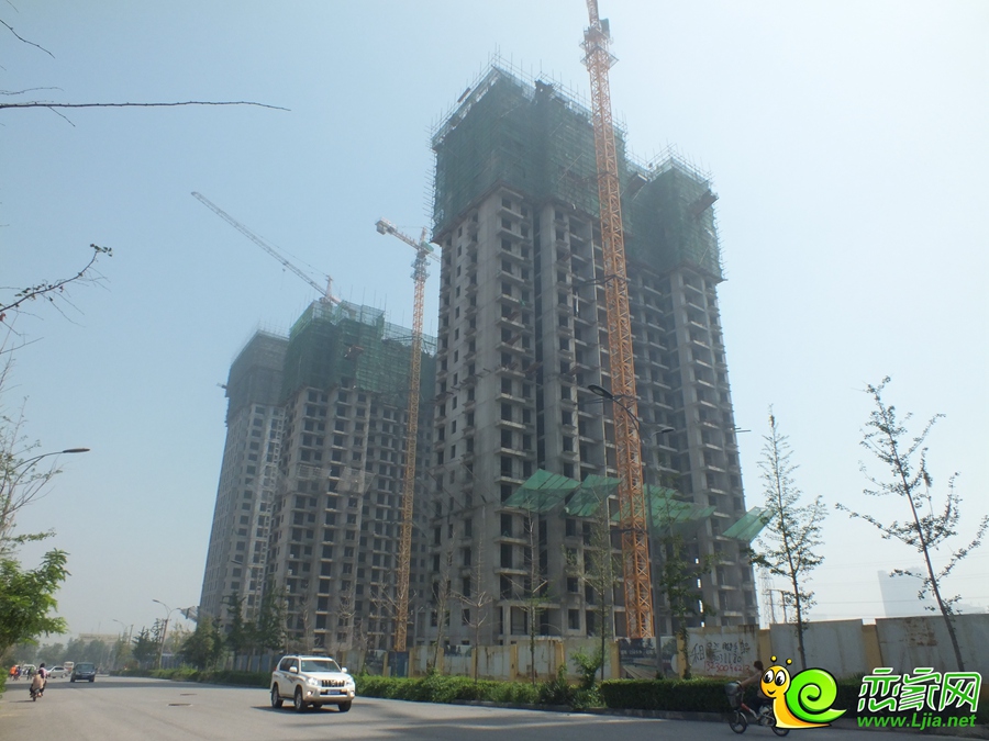 錦玉華庭二期實(shí)景圖（2014.07.21）