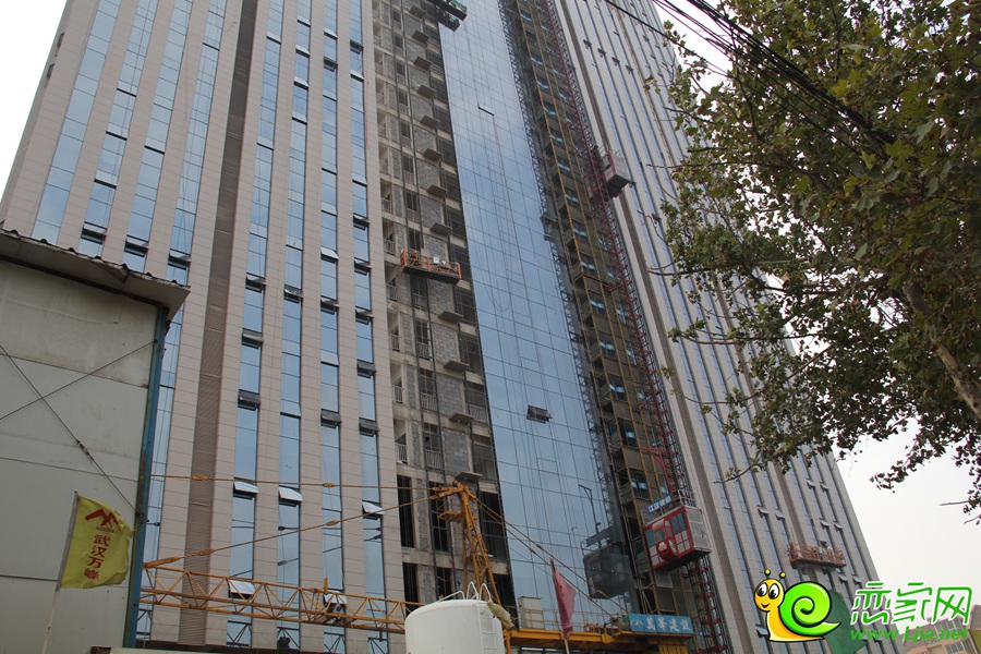濱河世紀(jì)大廈實(shí)景圖（2014.08.13）