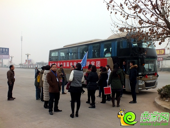 邯鄲電視臺首屆電視房展評審團(tuán)抵達(dá)漢成華都