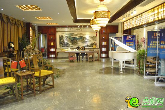 IFC國(guó)際金融大廈營(yíng)銷中心內(nèi)部實(shí)景圖