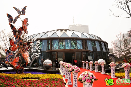 恒大名都特色營(yíng)銷(xiāo)中心展示