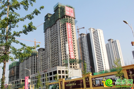 現(xiàn)代奧城實(shí)景圖